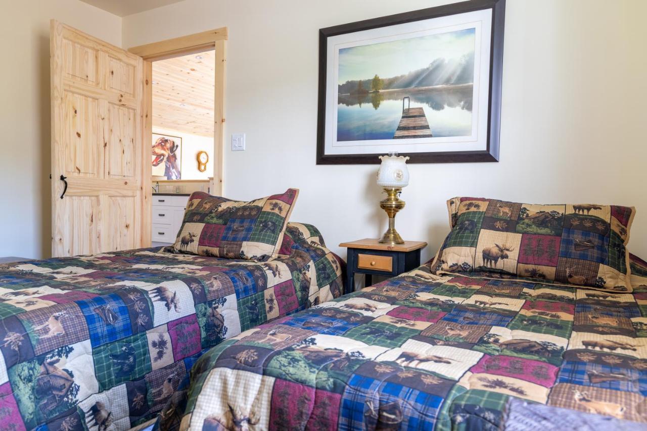 Woodhaven - Seaside Accommodations Waweig Kültér fotó